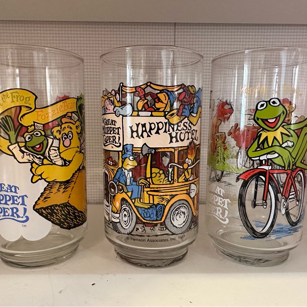 Vintage Muppet Show Collectible Glasses Set